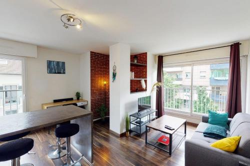 Annecy Apartment | Le Berthollet 9 - Renovated apartment 1 bedroom 2 steps - Annecy center