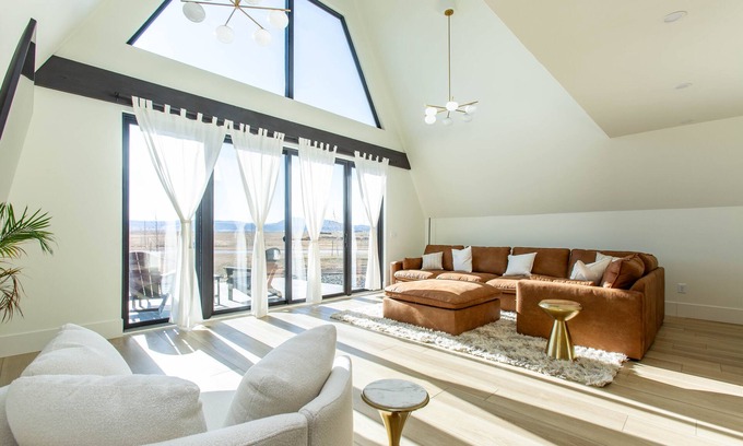 Belle Fourche House | Le Blanc at Aspen Acres