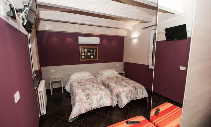 Manarola Apartment | Le Coste mono 2 by Arbaspàa - Deluxe Apartments centre of Manarola