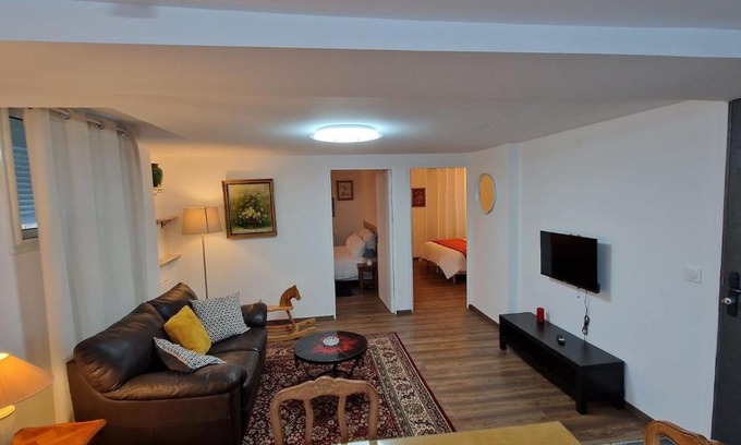 Chateau-Thierry Apartment | Le Cygne