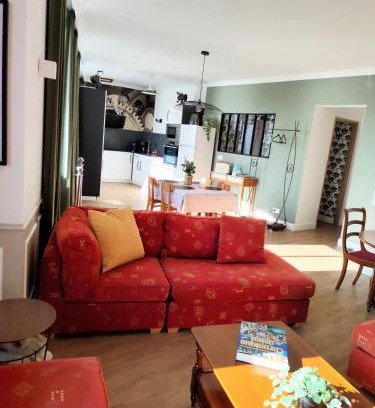 Guer Apartment | Le Familia