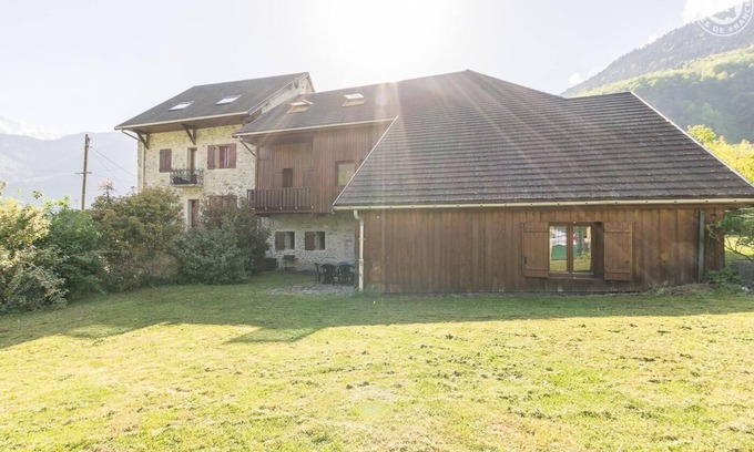 Saint-Etienne-de-Cuines House | LE Glandon - St-etienne-de-cuines