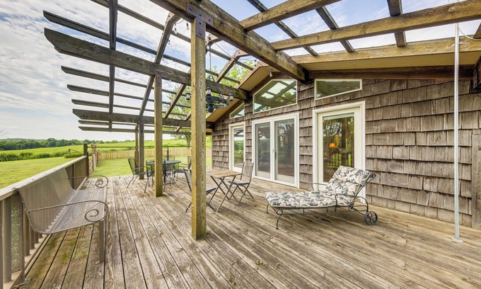 Grantville House | Lecompton Home w/Private Pond & Fire Pit!