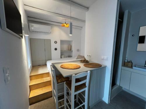 Parikia House | Lefteris Home