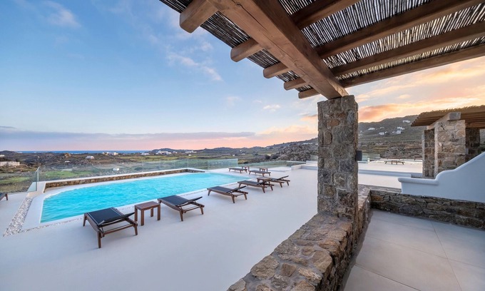 Plintri Hotel | Legendary Suites