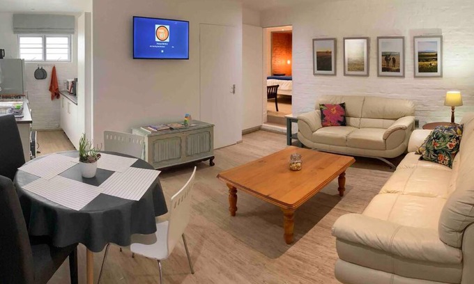 Darling Apartment | Lemon-Lime Cottage Darling