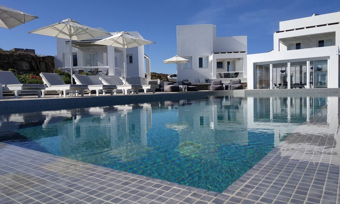 Ano Meria House | Lemon Tree Houses