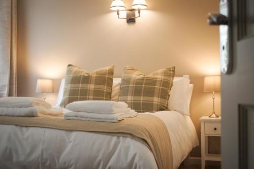 Swyre Hotel | Lemon Tree Rooms - Newly Refurbished Coastal Stay