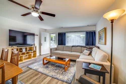 Valparaiso House | Less Than 1 Mi to Dwtn Valparaiso Family Home