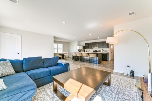 Charlotte House | Less Than 6 Mi to Uptown Charlotte Bright Home with Yard