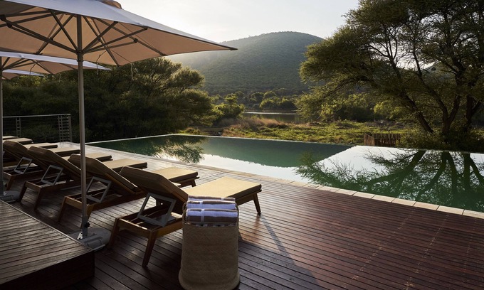 Bela-Bela Cabin | Letamo at Qwabi Private Game Reserve