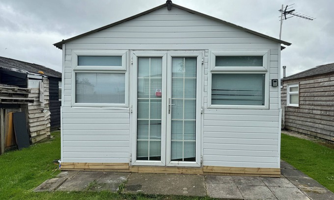 Warden Ski Chalet | Leysdown chalets