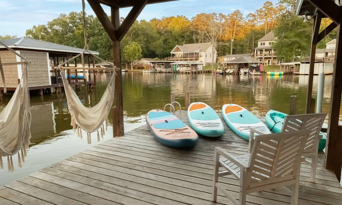 Norwood House | *Lickety Slip* Bring your boat!