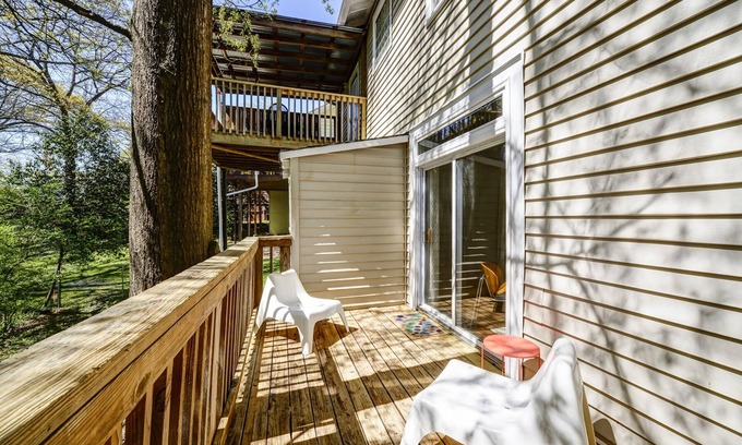 Garden Hills House | Light-filled Cottage in the Middle of it All!