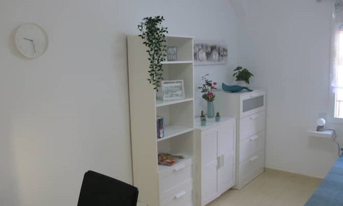 Badalona Apartment | Light-flooded apartment with private terrace