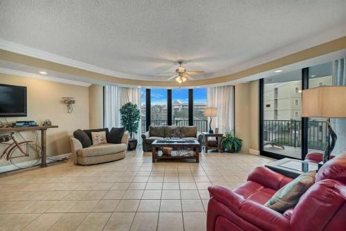 Orange Beach Apartment | Lighthouse on the Bay 2213 - Large Pet Friendly Condo-Inquire for Boat Slip