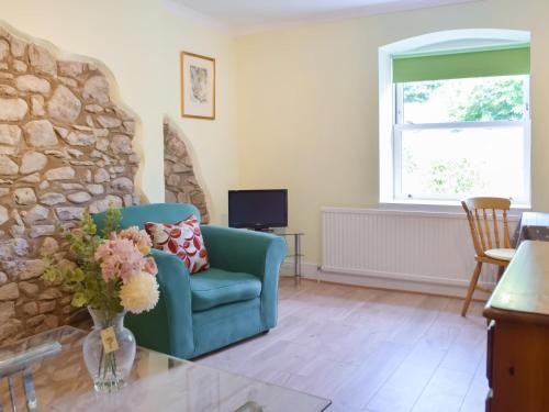 Llanfynydd House | Lily Of The Valley - Uk47133