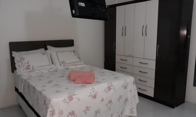 Taio House | Linda Suíte perto da Praia do Forno