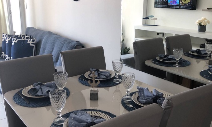 Atalaia Apartment | Lindo Apartamento com Vista Panorâmica ao Mar com 2/4 Climatizados na Atalaia