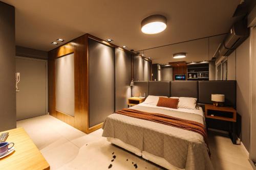 Centro Apartment | Lindo Studio, Central, Com Garagem e Academia!