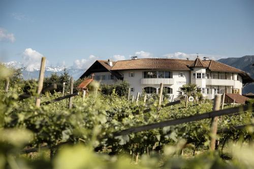 Cornaiano Hotel | Lingers Suites & Residence