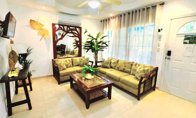 Corozal Villa | Liquidambar Villa in Palma Real Beach Resort La Ceiba