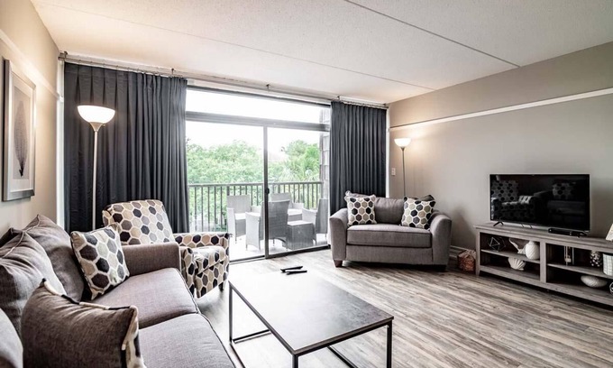 North Litchfield Beach Condo | Litchfield Retreat near Brookgreen Gardens