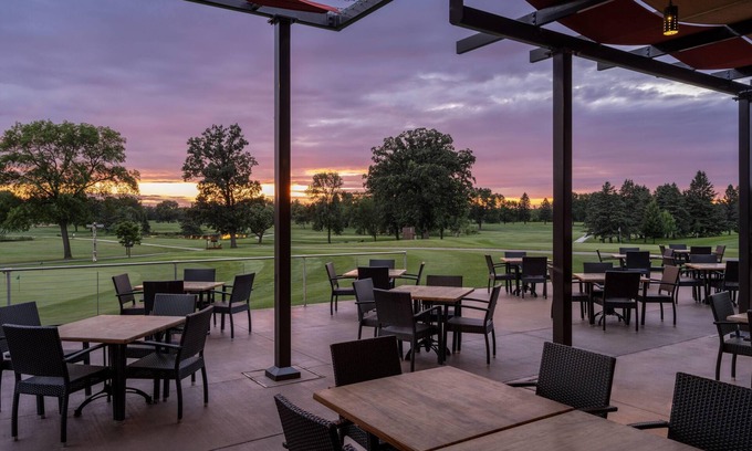 New London Hotel | Little Crow Resort & Conference, Trademark by Wyndham