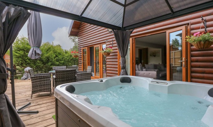 Pentney Cottage | Little Lodge