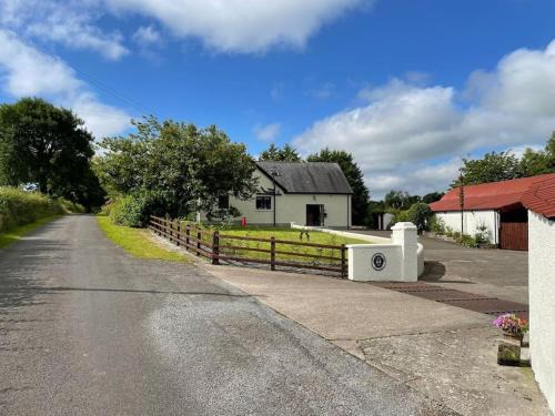Enniskillen House | Littlemount Farm Cottage