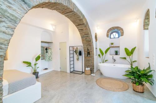 Exomvourgo House | Livadi house Tinos 2 katwi