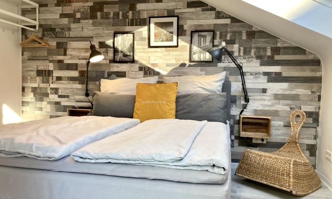 Am Staden Apartment | Living at Saarpartments - AdultsOnly - Business & Holiday Homes with Kitchen for Long- and Short Term stay, 3 min to St Johanner Markt and Points of Interest