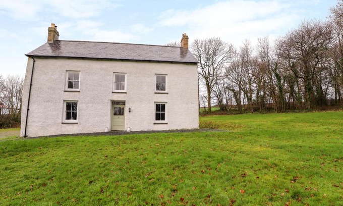 Llandysul House | Llwyncadfor Farm