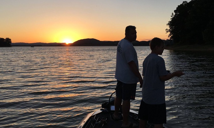 New Market House | LOCATED WITHIN WALKING DISTANCE TO CHEROKEE LAKE AND 8 MILES FROM DOUGLAS LAKE