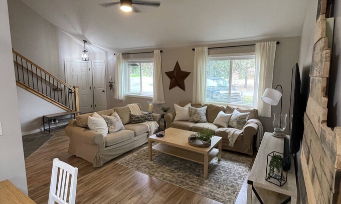 McCall Condo | Location, location, location. Just steps to downtown McCall and Payette Lake.