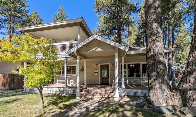 Tahoe Island House | Lodge Royal w/French-Flair: Forested, BBQ