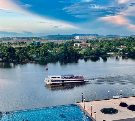 Kuching Apartment | LoFF Suite River View 2 Bedroom at Kuching Riverine Resort