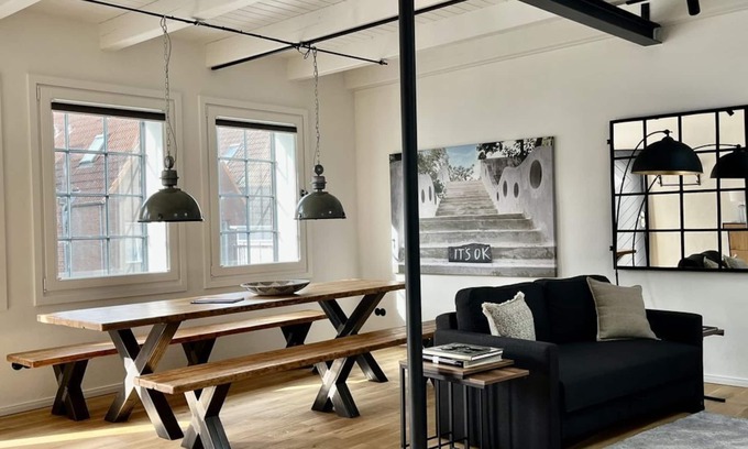 Friedrichstadt Apartment | Loft 2 im 1. Stock mit Sonnenterrasse - Simmerdeis an der Gracht