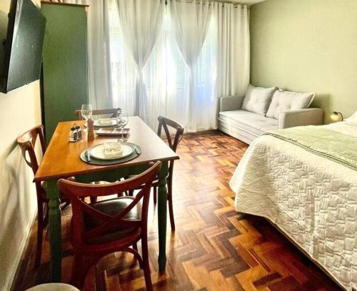 Menino Deus Apartment | Loft aconchegante no Menino Deus