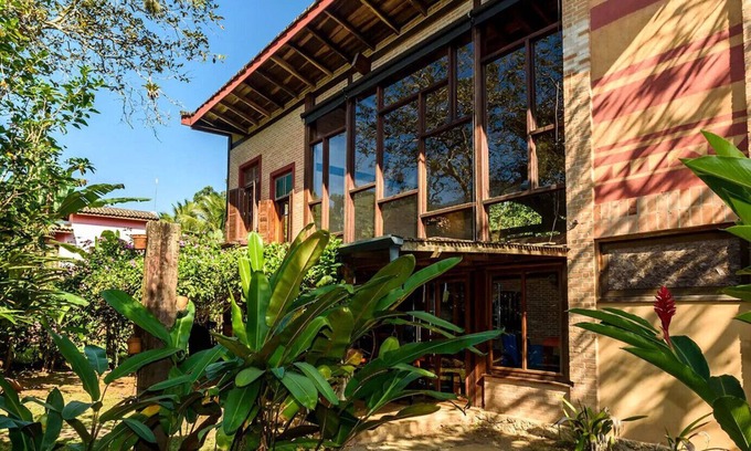 Cocaia House | Loft charmoso c/wi-fi perto da praia em Ilhabela