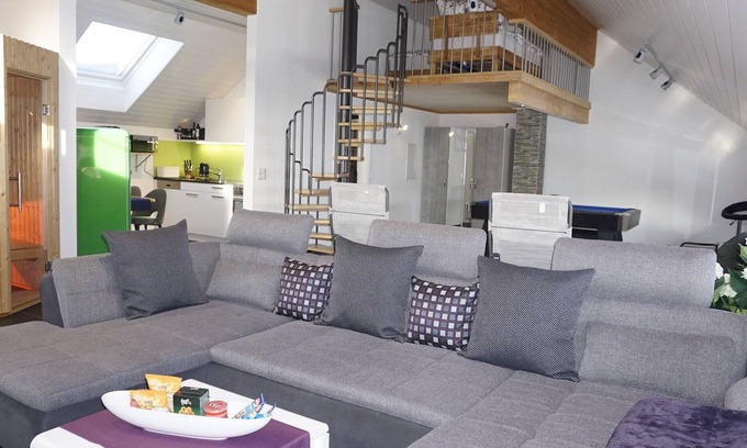 Herisau Apartment | Loft in the countryside with garden access and sauna