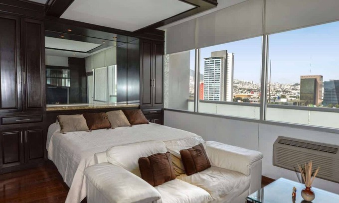 San Pedro Garza Garcia Apartment | Loftstudio 6B Summary