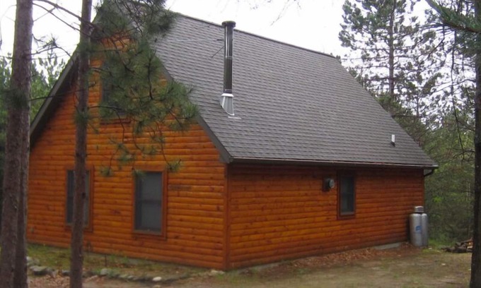 Manistee Cabin | Log Cabin near Lake Michigan. Weekly discount