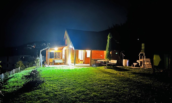 Resnik Cabin | Log cabin in Trnčići