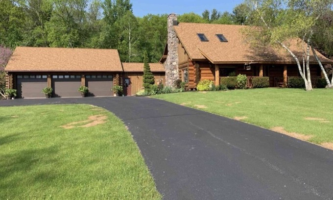 Sheboygan Falls House | Log Cabin Style Home on 28 acres of land