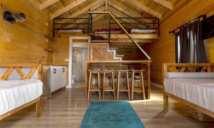 Tavas Hotel | LogNikfer Bungalows