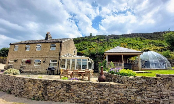 Hepworth House | Long Ing Farm