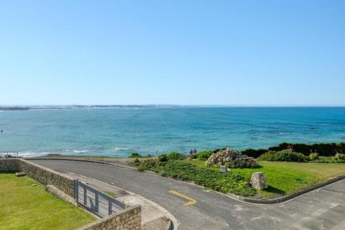 Arniston House | Longship In Arniston