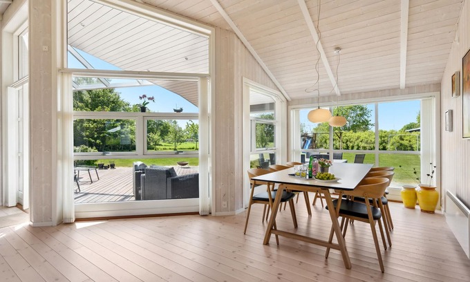 Oster Hurup House | Look forward to a wonderful vacation in the beautiful cottage near the beach.