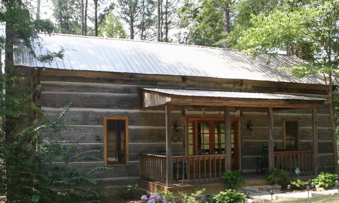Guntersville House | Looks Rustic But Luxury Awaits You at Two Cabins Lodge. Lakefront with pool.
